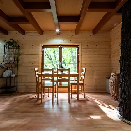 Hytte Treehouse *